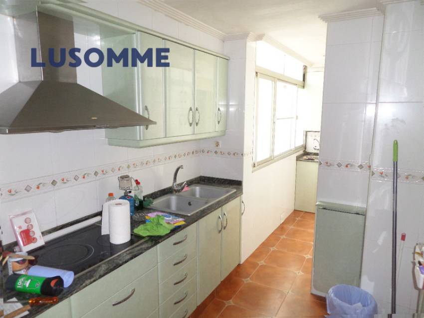 Descripción 478 - Piso en venta en Carrer Astúries, en Las Islas, la mejor zona de Puerto de Sagunto.

A 6 minutos a pie (500m) de la playa, con vistas al
