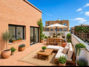 Foto 490 de Vivienda a estrenar, construida en 2009.
Ático con terraza en venta carrer Xúquer, Carlet.

Vivienda en cuarta planta con asc