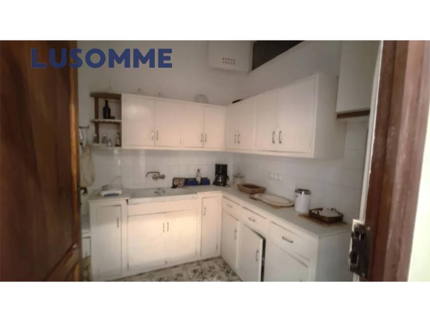 Descripción 451 - Sin comisión inmobiliaria.

Singular Palacete del Siglo XIX en La Villajoiosa, con 87.000 m² de parcela con plantación de cítricos y 