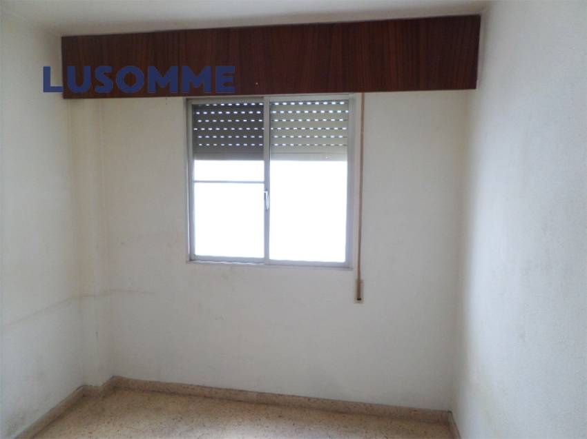 Descripción 505 - Piso en venta en Carrer Astúries, en Las Islas, la mejor zona de Puerto de Sagunto.

A 6 minutos a pie (500m) de la playa, con vistas al