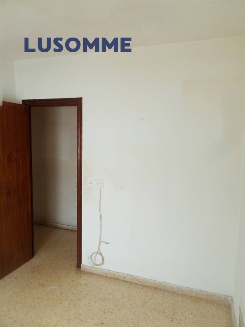 Descripción 505 - Piso en venta en Carrer Astúries, en Las Islas, la mejor zona de Puerto de Sagunto.

A 6 minutos a pie (500m) de la playa, con vistas al