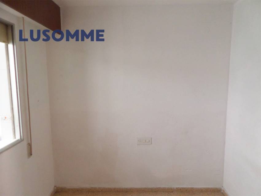 Descripción 505 - Piso en venta en Carrer Astúries, en Las Islas, la mejor zona de Puerto de Sagunto.

A 6 minutos a pie (500m) de la playa, con vistas al
