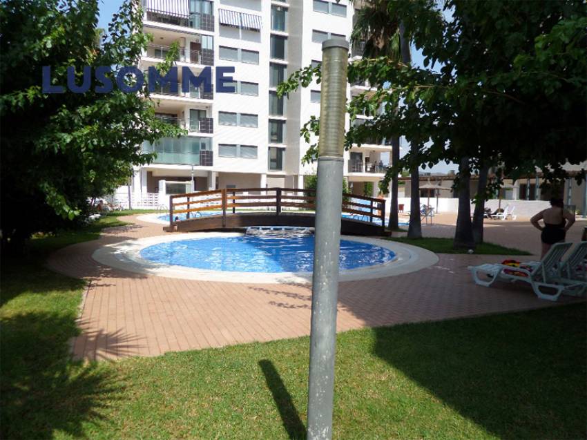 Descripción 510 - Ático dúplex con dos terrazas en Av. Central, Oropesa del Mar. 
A solo 800 m de la playa.

Vivienda en novena planta con ascensor. 
C