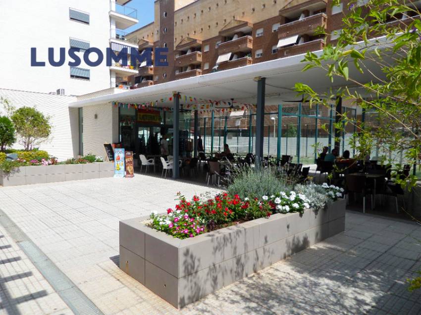 Descripción 510 - Ático dúplex con dos terrazas en Av. Central, Oropesa del Mar. 
A solo 800 m de la playa.

Vivienda en novena planta con ascensor. 
C
